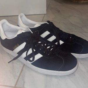 Barely worn. Adidas Samba